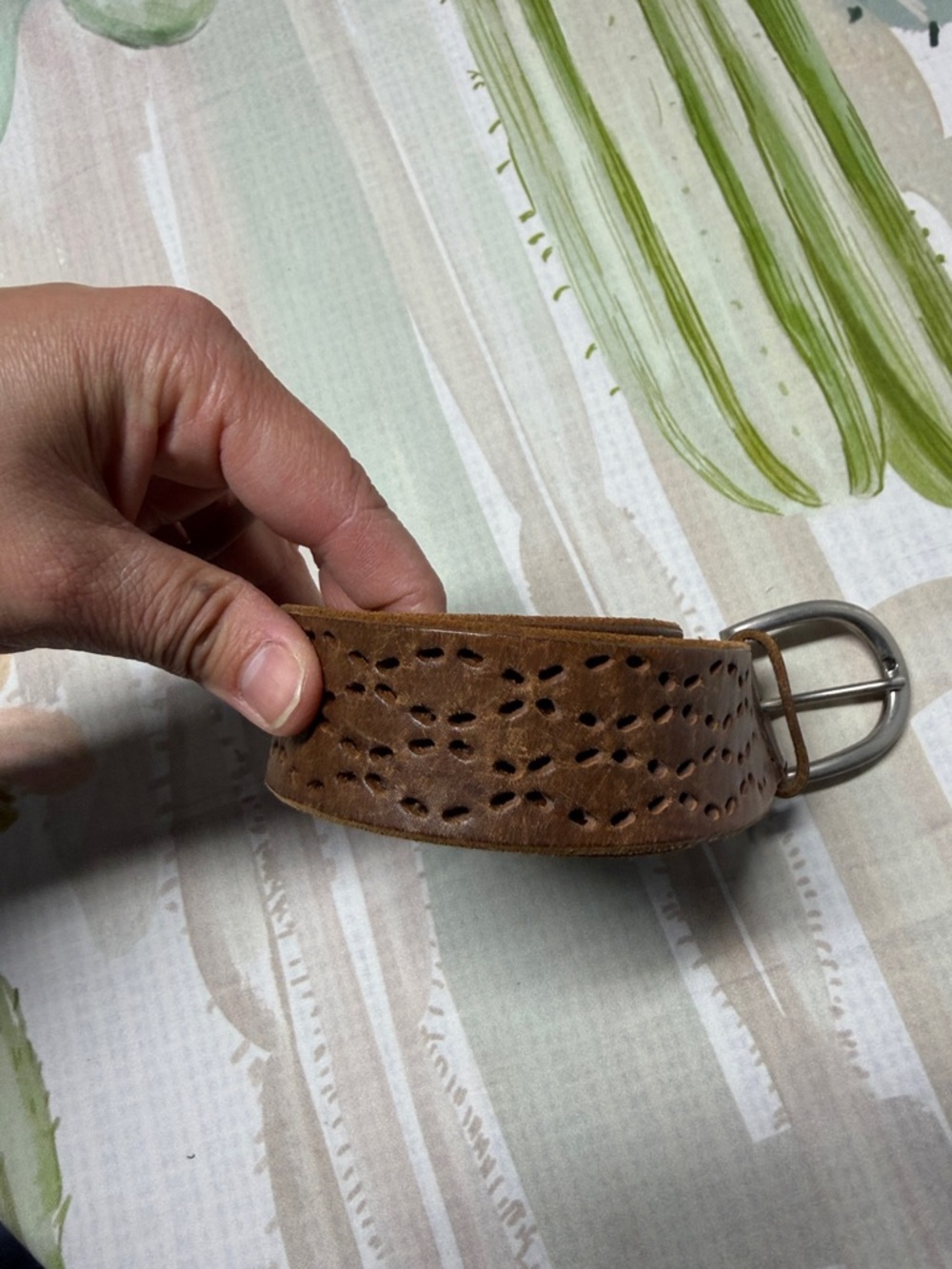 Woman’s Perforated Brown Leather Belt size medium - Picture 2 of 6